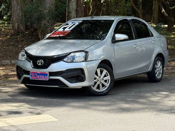 TOYOTA ETIOS 1.5 X PLUS 16V FLEX 4P AUTOMÁTICO